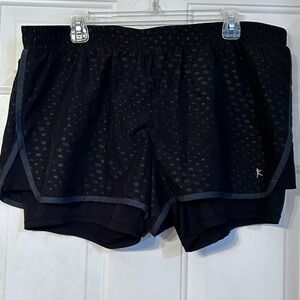 Danskin black athletic shorts Lightweight Performance, size XL